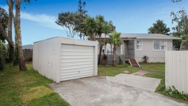 1/37 Mildmay Road, Henderson, Auckland - Carousel 1