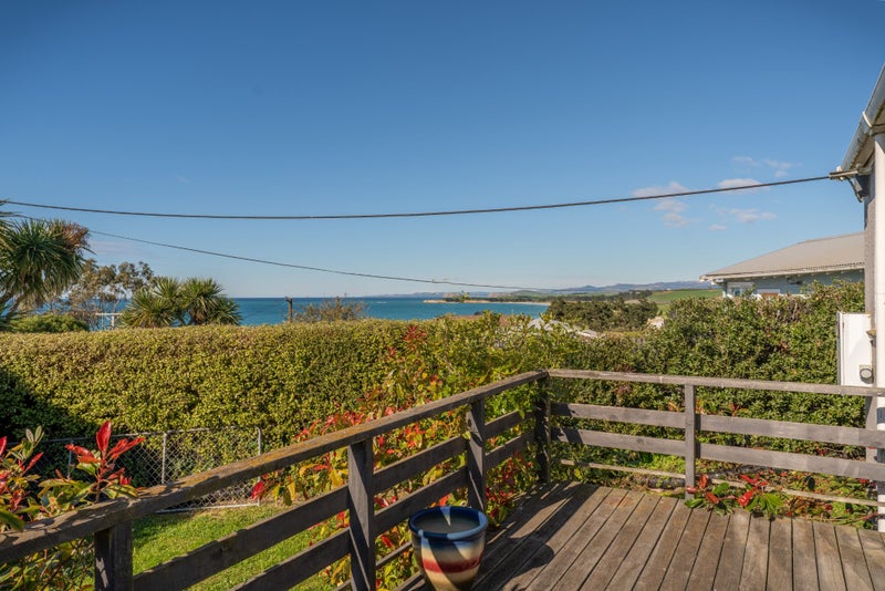 42 Stirling Street, Kakanui, Oamaru - Carousel 2