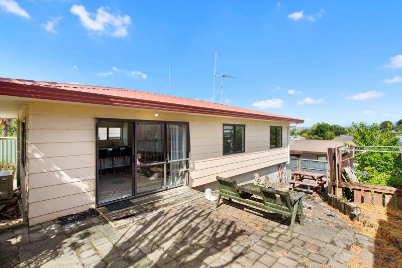 55B Meander Drive, Welcome Bay, Tauranga - Carousel 1