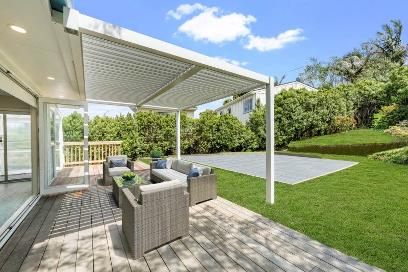 70 Lavery Place, Sunnynook, Auckland - Carousel 1