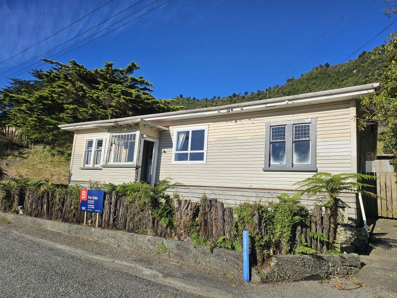 100 Omoto Road, Greymouth, Grey, West Coast - Carousel 1