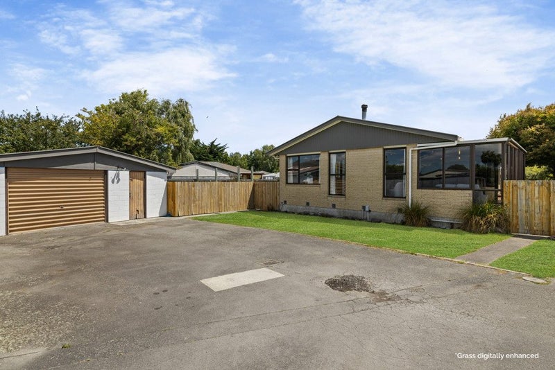 76 Frensham Crescent, Woolston, Christchurch - Carousel 1
