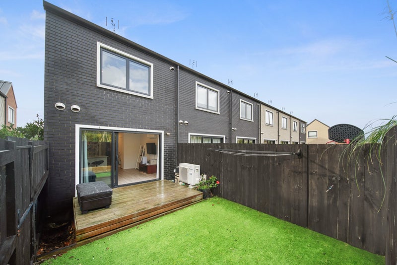 28/137 Hall Avenue, Favona, Auckland - Carousel 2