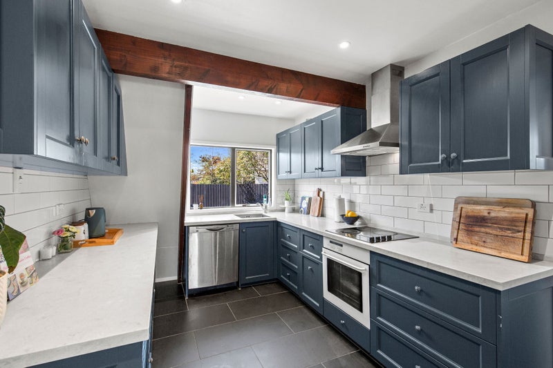 6A Hurst Place, Parklands, Christchurch - Carousel 2