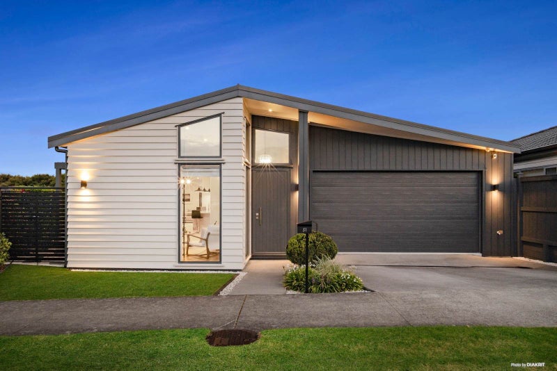 51 Makete Crescent, Hobsonville, Waitakere City, Auckland - Carousel 2