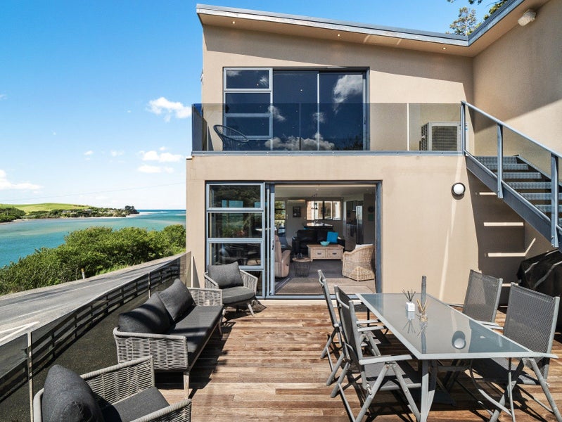 1186 Finlayson Road, Taieri Mouth - Carousel 1