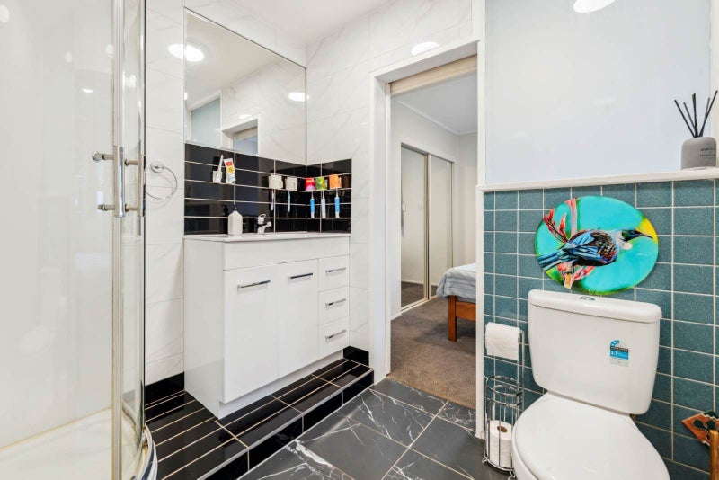 22 Whitford Park Road, Howick - Carousel 29