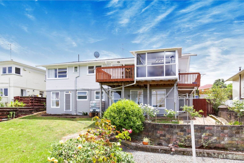 93 Coronation Road, Hillcrest, Auckland - Carousel 1