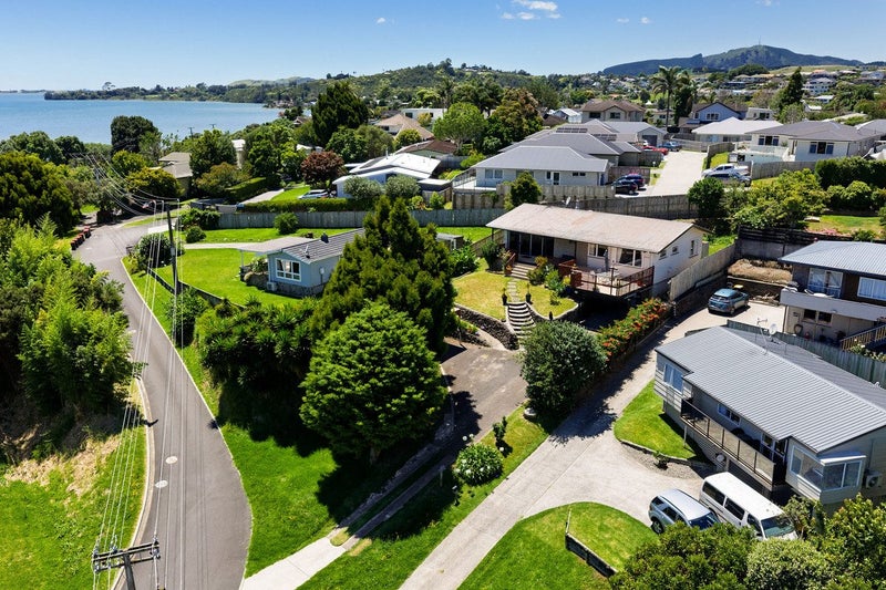 200 Welcome Bay Road, Welcome Bay, Tauranga - Carousel 15