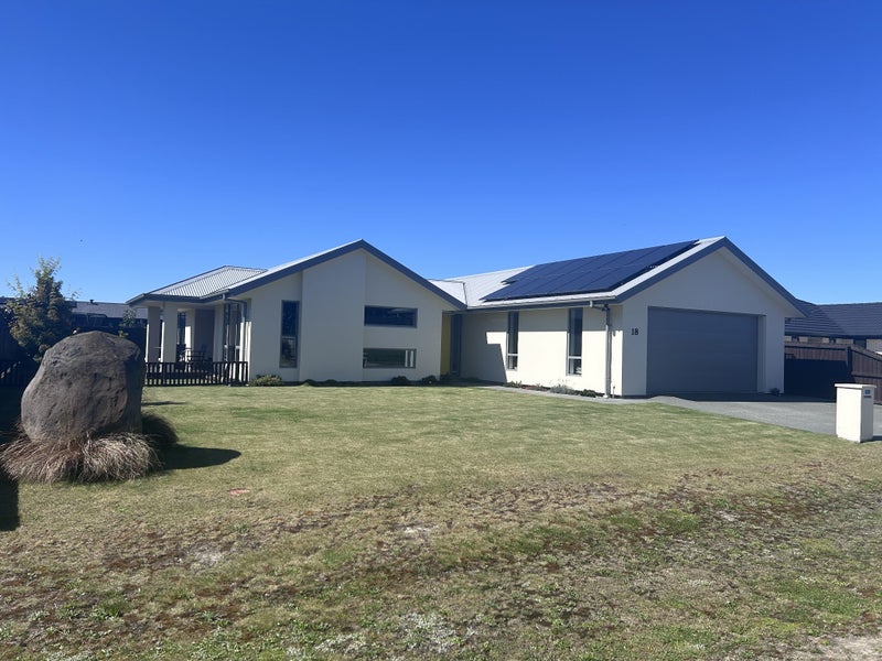 18 Memorial Crescent, Methven, Ashburton, Canterbury - Carousel 1