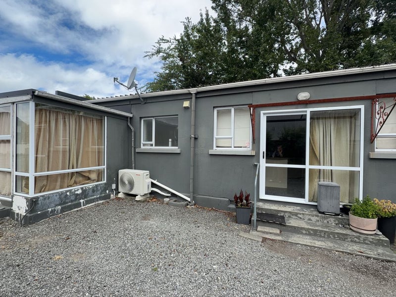 9 Memorial Avenue, Ilam, Christchurch - Carousel 2