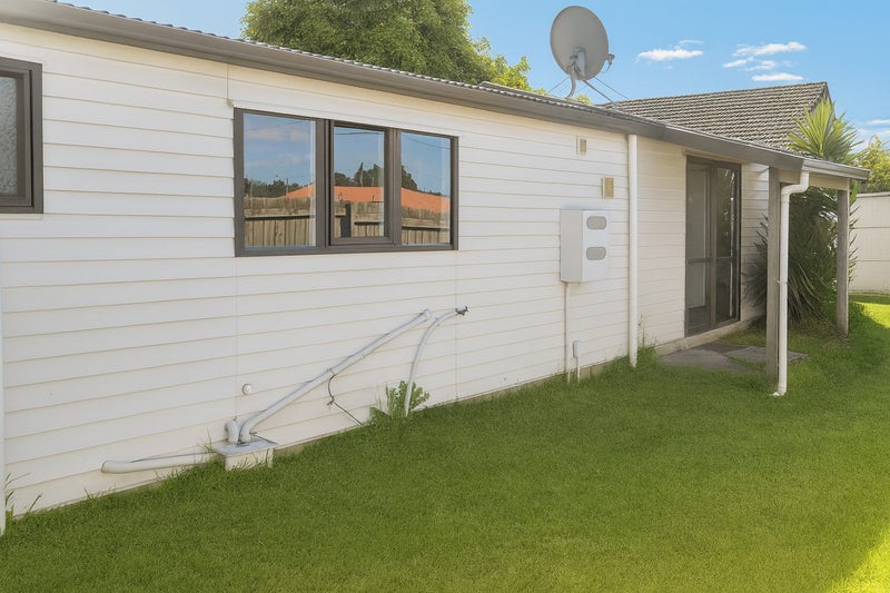 12 Victory Road, Fairy Springs, Rotorua - Carousel 1
