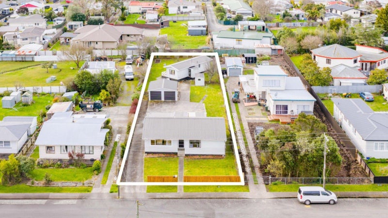 6 Woburn Street, Waipukurau, Waipukurau - Carousel 1