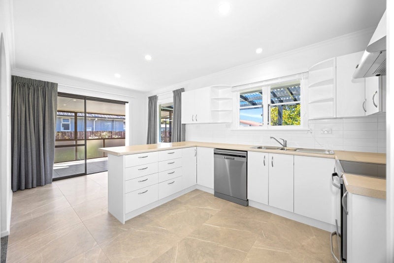 14 Everest Street, Burnside, Christchurch - Carousel 2