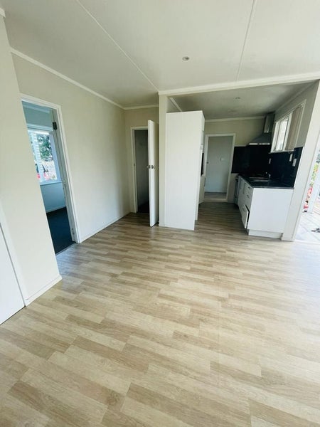 625 Massey Road, Mangere, Auckland - Carousel 2