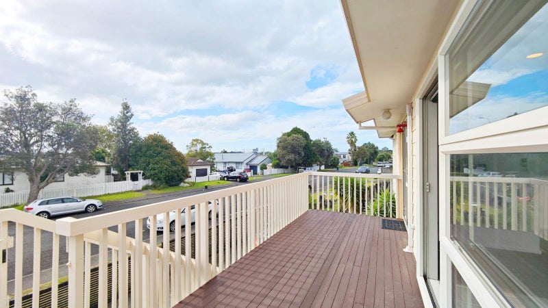 1/44 Barbados Drive, Unsworth Heights, North Shore City, Auckland - Carousel 2