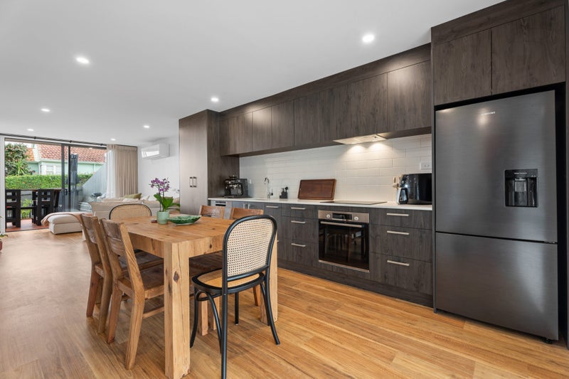 10 Dunkirk Terrace, Mount Albert, Auckland City, Auckland - Carousel 1