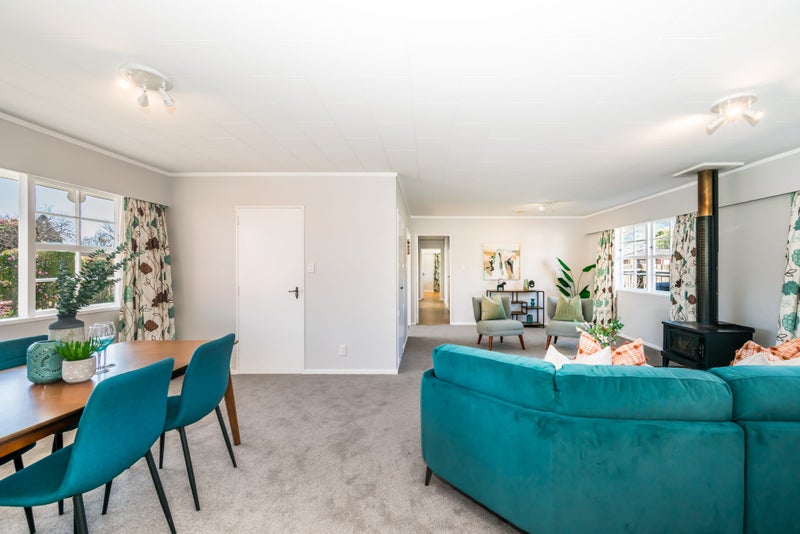 31 Nimmo Avenue West, Waikanae - Carousel 33