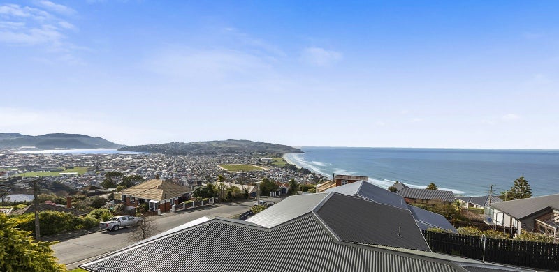 19 Earls Road, Saint Clair, Dunedin - Carousel 2