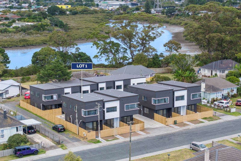 1/396 Panama Road, Mount Wellington, Auckland - Carousel 2