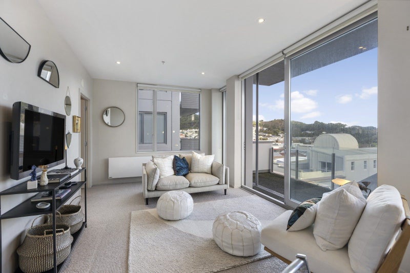 607/19 College Street, Te Aro, Wellington - Carousel 1