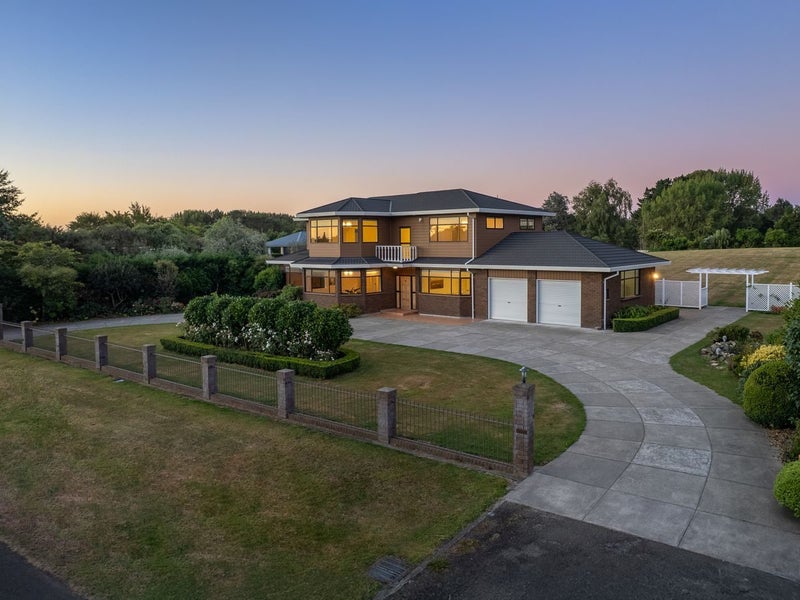 28 Gordon Place, Levin, Levin - Carousel 1