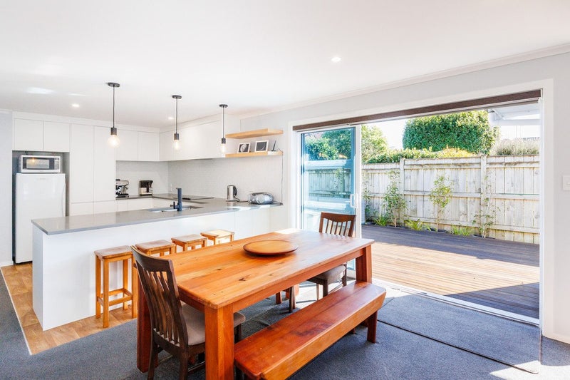 136A Heretaunga Street, Palmerston North, Palmerston North - Carousel 1