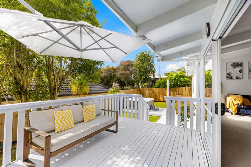 2/46 Holbrook Street, Avondale, Auckland - Carousel 1