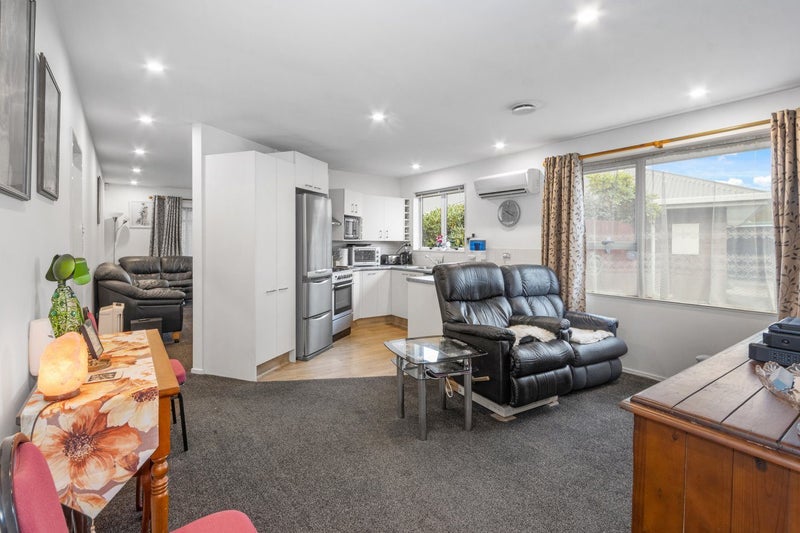 292B Wainoni Road, Avondale, Christchurch - Carousel 1