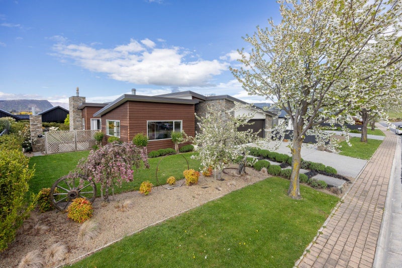 57 Kelliher Drive, Wanaka - Carousel 1