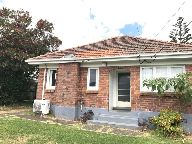 29 Ballance Avenue, Papatoetoe, Manukau City, Auckland - Carousel 2