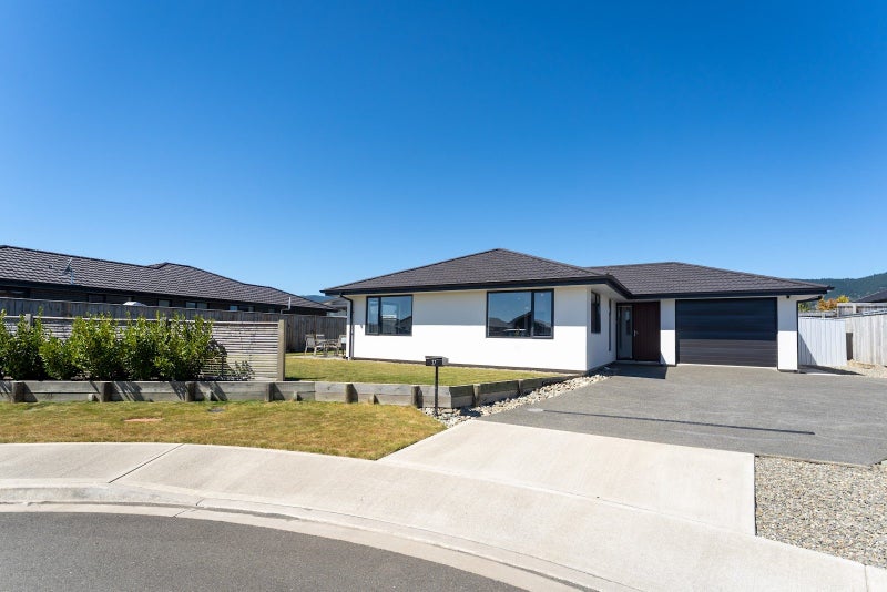 27 Lampton Street, Appleby, Richmond - Carousel 1