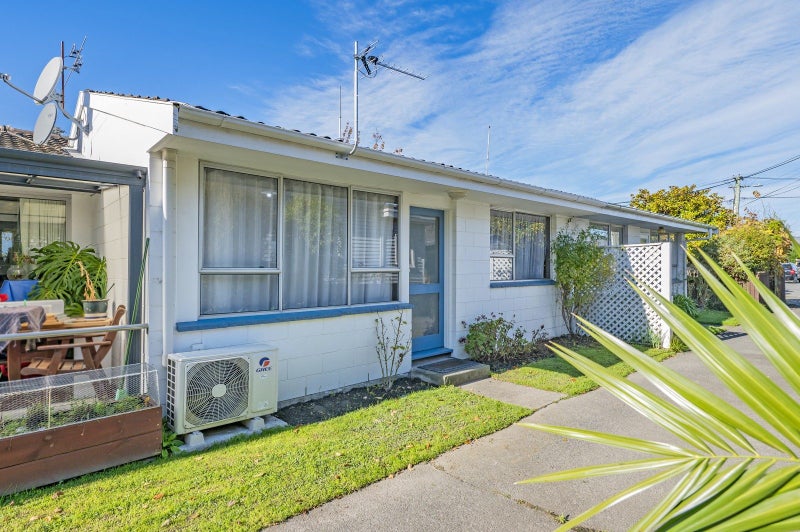 2/45 Gresford Street, Edgeware, Christchurch - Carousel 2