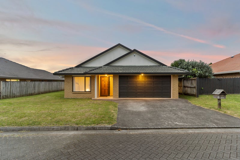 23 Riplington Road, Huntington Park, Auckland - Carousel 1