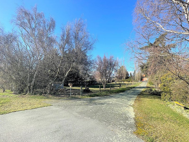 38 Knowles Crescent, Ranfurly, Ranfurly - Carousel 9