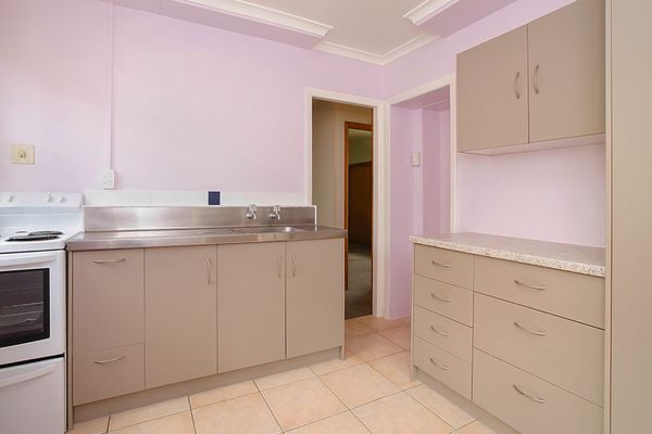 43 Batt Street, West End, Palmerston North - Carousel 2