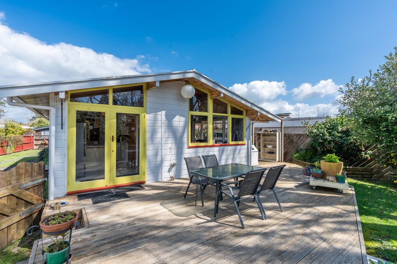 17 Anthony Crescent, Bader, Hamilton - Carousel 2