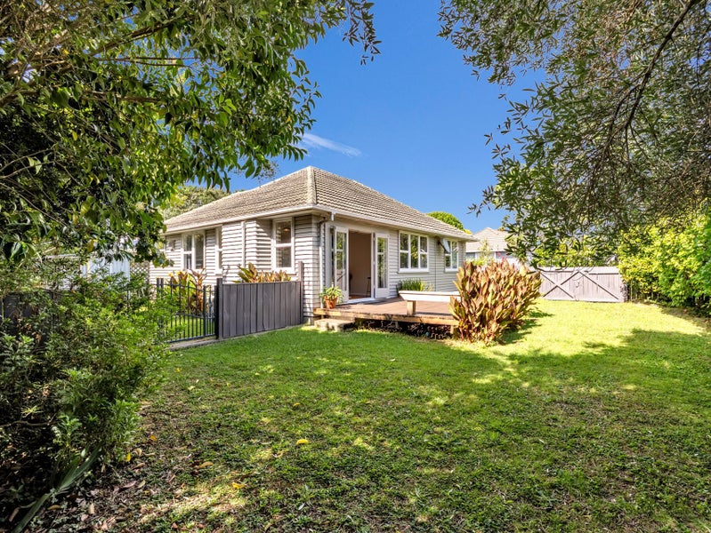 85 Peace Street, Whakatane, Whakatane - Carousel 1