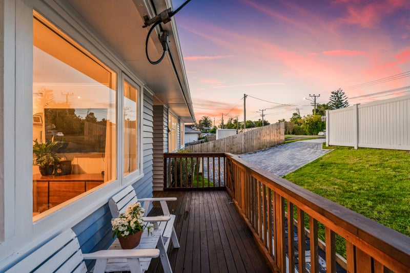 116 Carlisle Road, Browns Bay, Auckland - Carousel 2