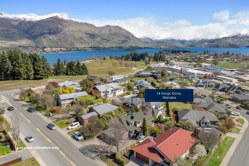 14 Kings Drive, Wanaka - Carousel 1
