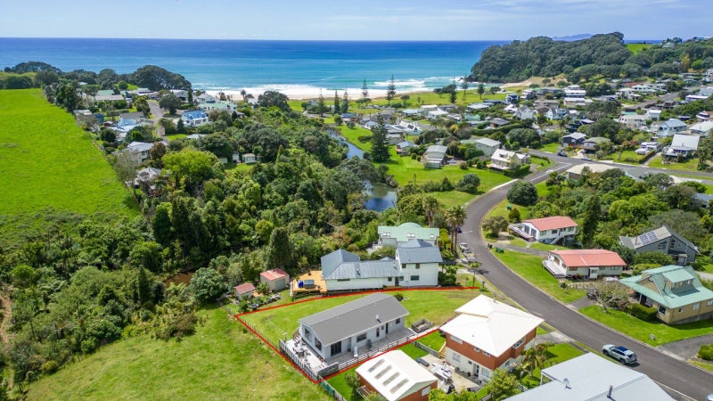 108 Tuna Place, Onemana, Whangamatā - Carousel 2