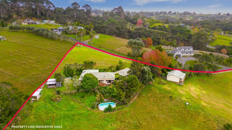 1/199 Birdwood Road, Massey, Waitakere City, Auckland - Carousel 1