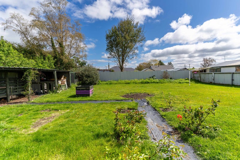 30 Burns Street, Milton - Carousel 20