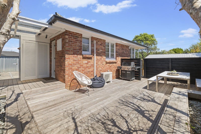 99 Wallace Road, Mangere Bridge, Auckland - Carousel 2