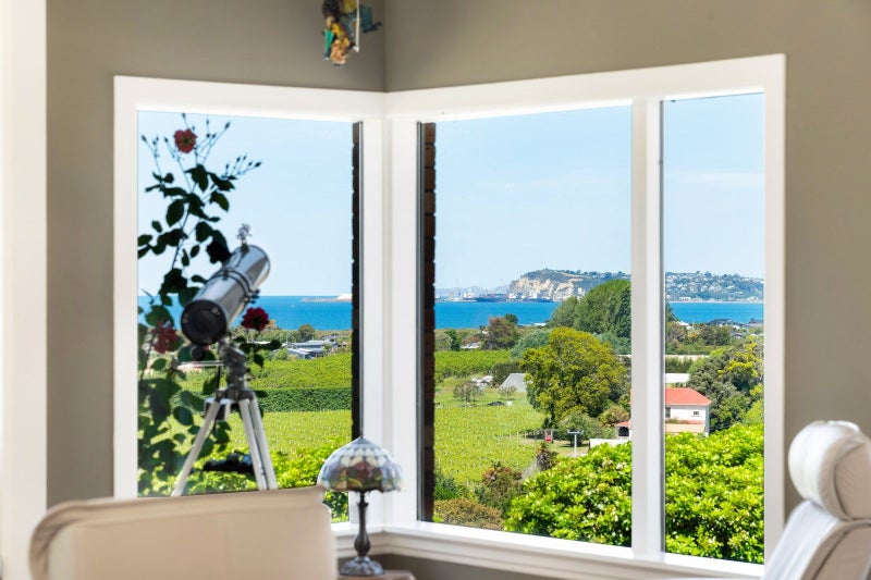 15 Terrace Road, Bay View, Napier - Carousel 2