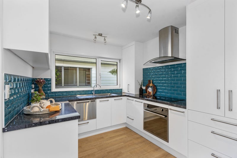 5/18 Field Terrace, Upper Riccarton, Christchurch - Carousel 2
