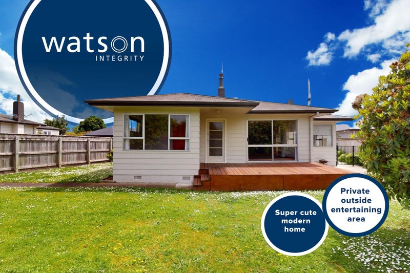 44 Pharazyn Street, Feilding, Feilding - Carousel 1