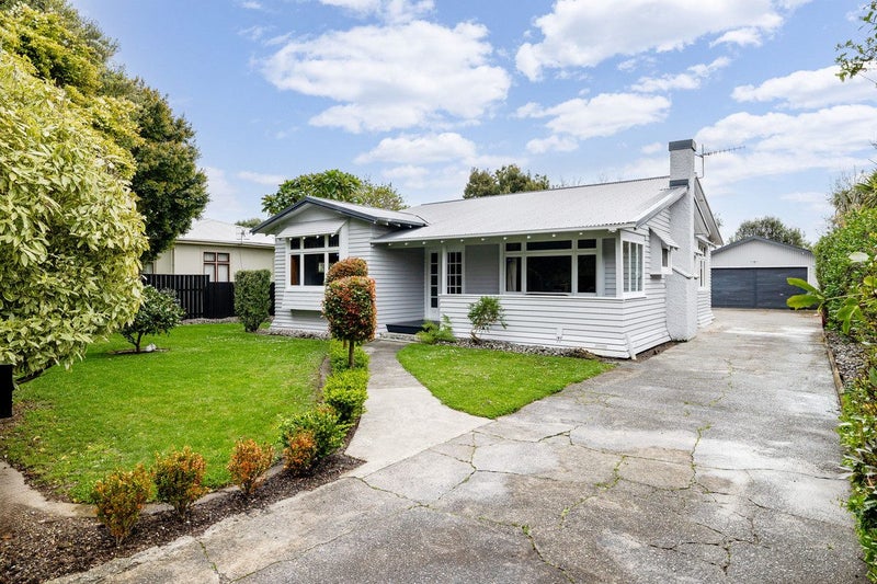 48 Miro Street, Takaro, Palmerston North - Carousel 1