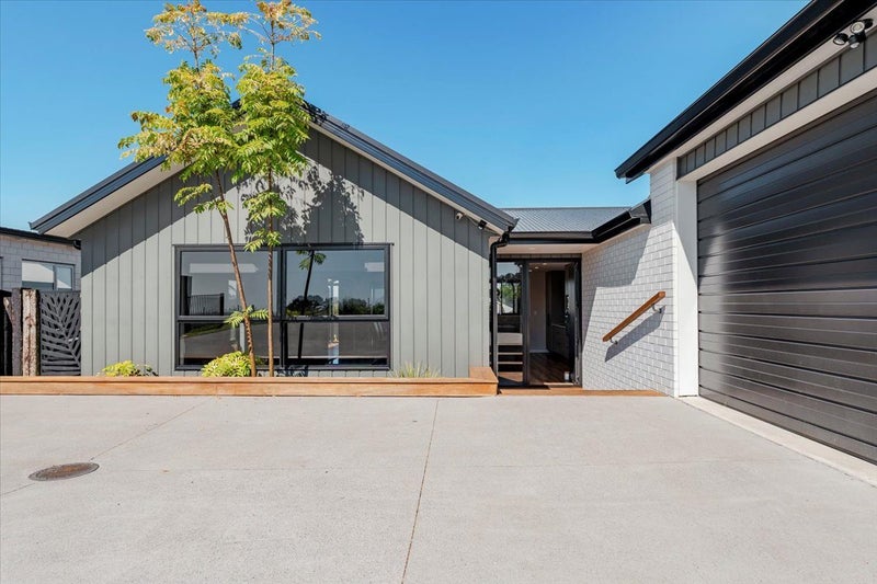 27 Tamihana Avenue, Pyes Pa, Tauranga - Carousel 2