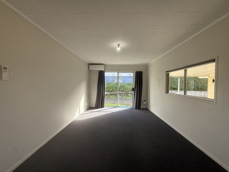 2/40  Station Road, Pukekohe, Franklin, Auckland - Carousel 2